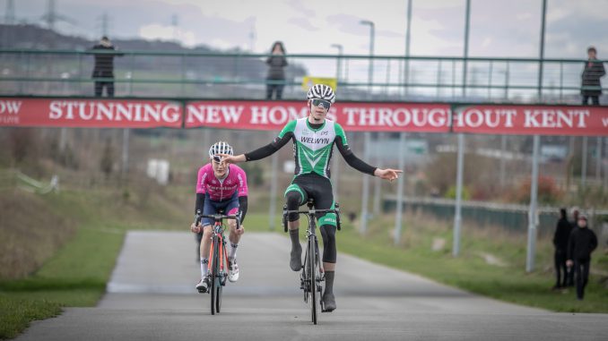 Euan celeberates victory at the VC Londres Criterium from Will Smith (VRM) after a 2-up breakaway